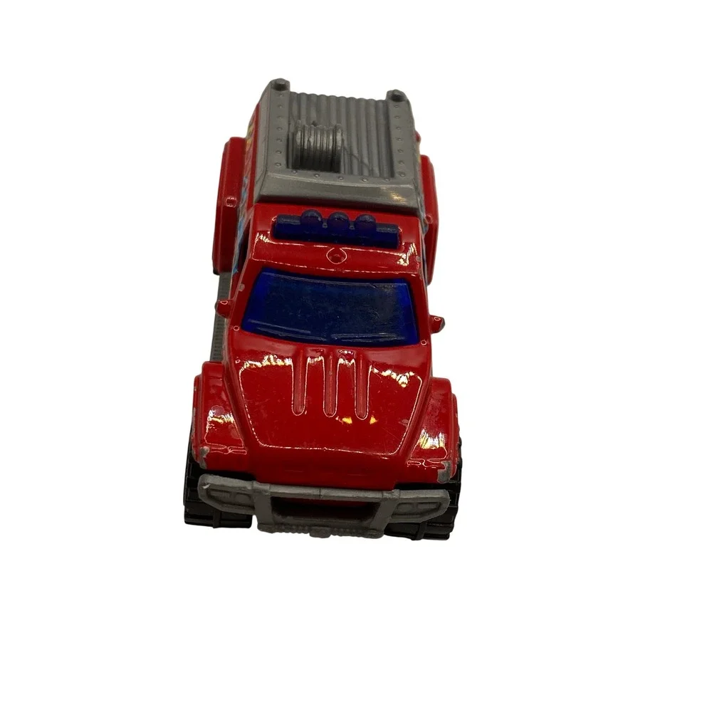 Vintage Matchbox 2003 Scooby-Doo 4x4 Fire Truck Red Die-cast‎ Toy Car Shaggy